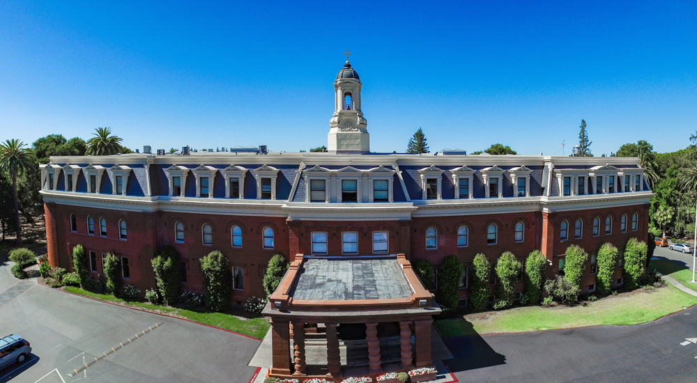 Institutional Building - Atherton, CA