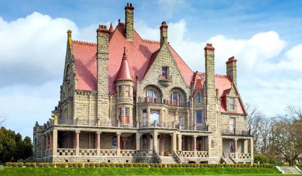 Craigdarroch Castle in British Columbia