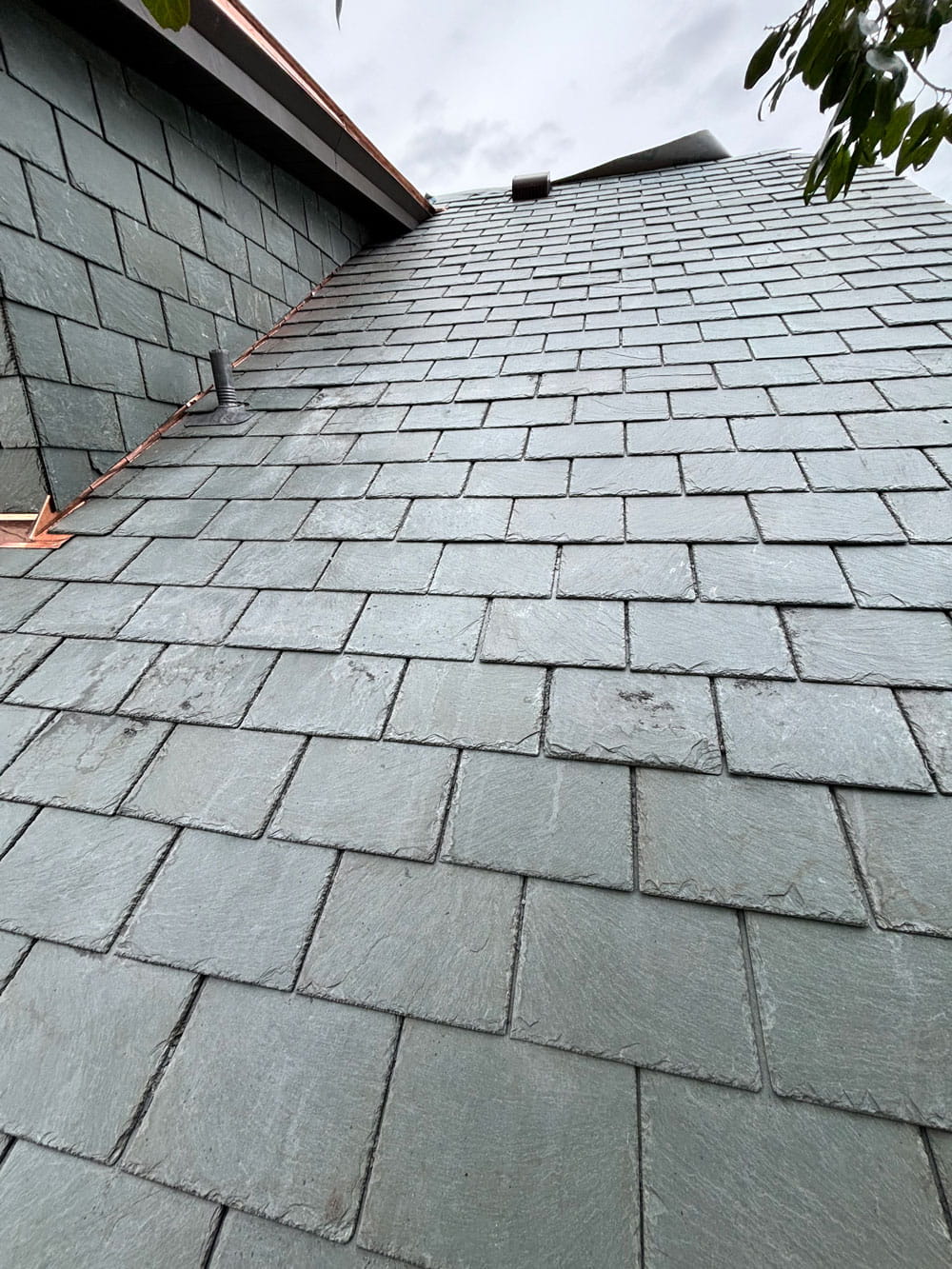 North Country Semi Weathering Gray Green Natural Slate Shingles